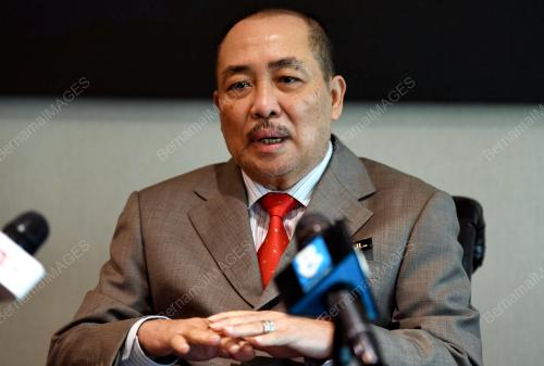 DATUK HAJIJI NOOR