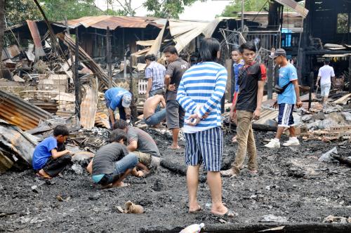 SB03_01042014_TERBAKAR
