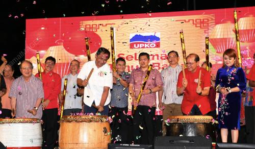 DATUK SERI WELFRED MADIUS TANGAU
