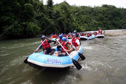 BERKAYAK DI TAMPARULI