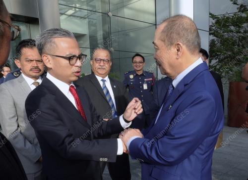 DATUK SERI HAJIJI NOOR
