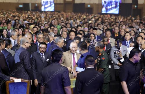DATUK SERI HAJIJI NOOR