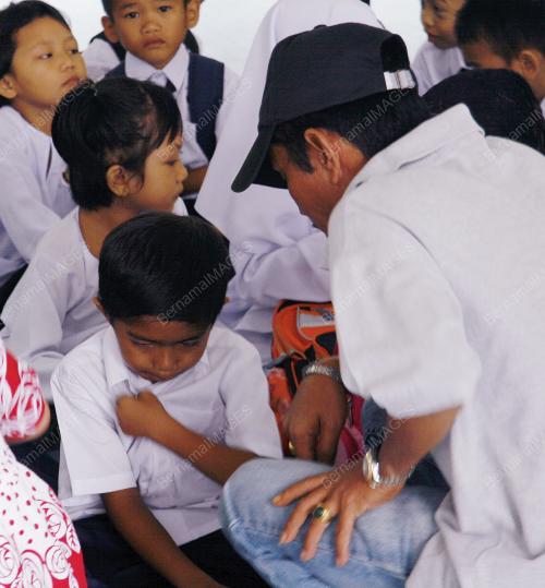 MURID TAHUN SATU SK. KOLOMBONG