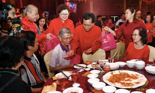 SB03_05022019_DUIT_RAYA