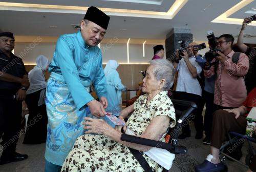 DATUK SERI HAJIJI NOOR