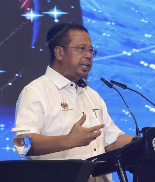 DATUK SERI ABDUL RAHMAN MOHAMAD