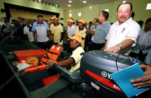 DATUK HAJIJI NOOR