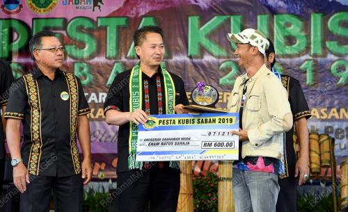 PESTA KUBIS KUNDASANG
