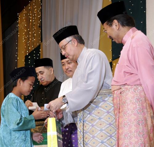 DATUK SERI NAJIB TUN RAZAK