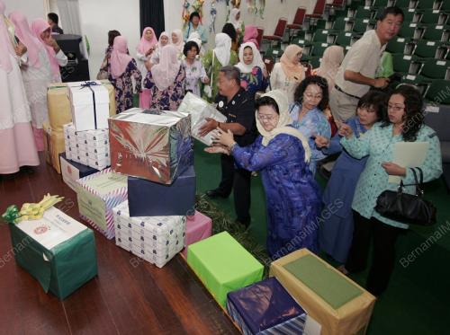 SUMBANGAN KUIH RAYA