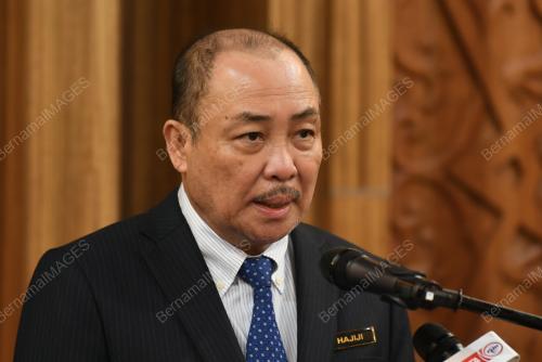 DATUK HAJIJI MOHD NOOR
