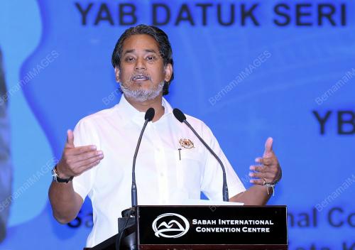 KHAIRY JAMALUDDIN