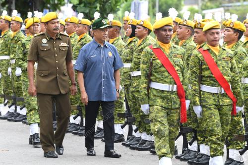 TAN SRI MUHYIDDIN YASSIN