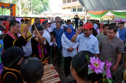 SB03_11032016_SEKOLAH