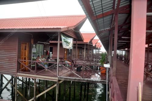 JETI PELANCONGAN
