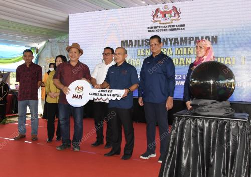 DATUK SERI DR RONALD KIANDEE