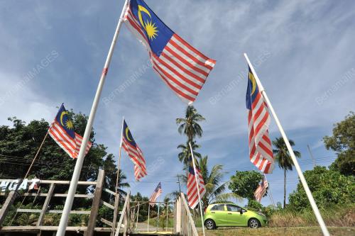 KEMPEN KIBAR JALUR GEMILANG