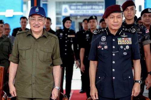 DATUK SERI HAJIJI NOOR