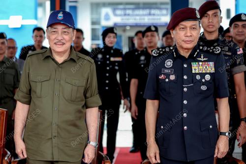 DATUK SERI HAJIJI NOOR