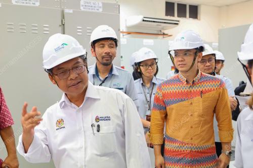DATUK MUSTAPHA SAKMUD
