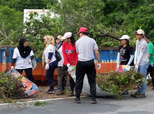 SB03_13072019_GOTONG_ROYONG