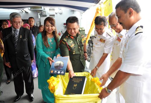 RAJA MUDA PERLIS LAWAT TLDM SEPANGGAR