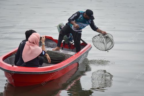 MEMBINTUR KETAM