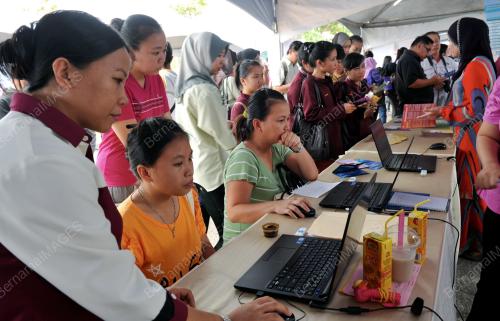 SB03_14122012_CARI_KERJA