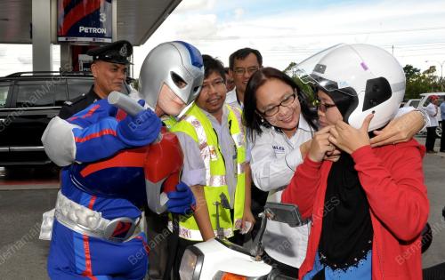 SB03_15082014_PETRON