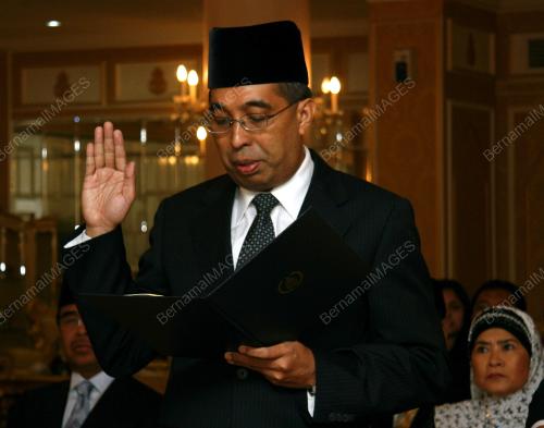 SB03_17012011_SUMPAH_SALLEH