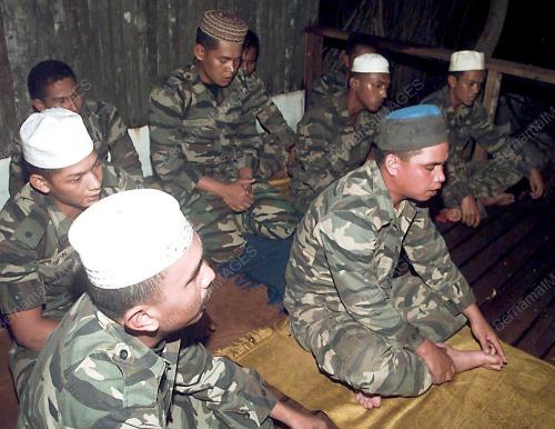 SB03_17022016_TAKBIR_RAYA