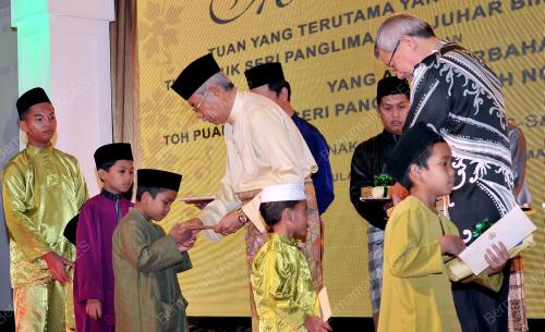 SB03_18072013_TYT_DUIT_RAYA