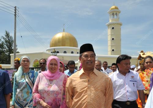 TAN SRI MUHYIDDIN YASSIN
