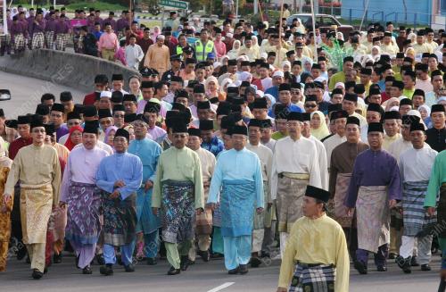 TUN AHMADSHAH ABDULLAH
