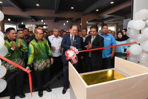 SB03_20092019_MOHAMADDIN