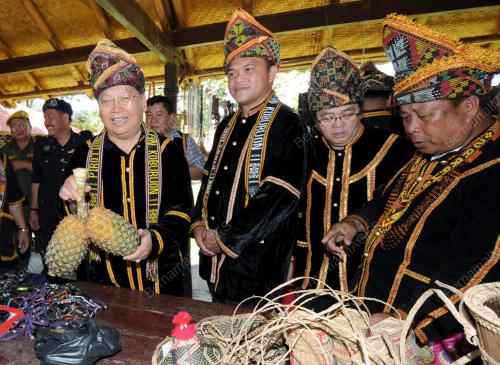 TAN SRI JOSEPH PAIRIN KITINGAN