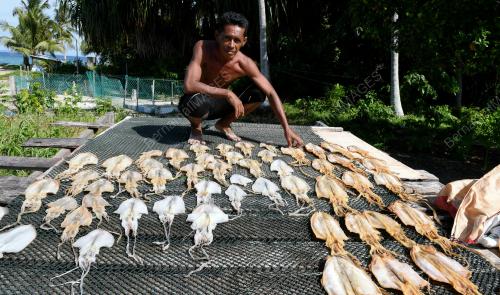 NELAYAN KAMPUNG SIBOGOH PULAU BANGGI