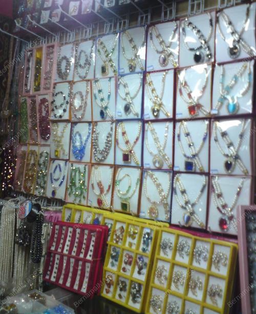 SB03_23022011_MUTIARA