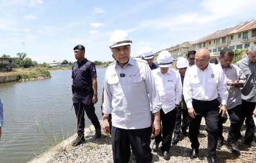 LAWATAN DATUK SERI DR AHMAD ZAHID HAMIDI KOTA KINABALU.