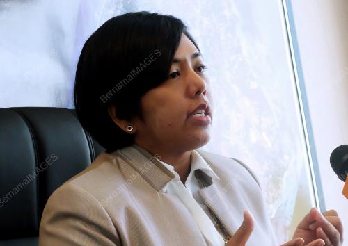 SB03_24092019_FARY_AKMAL