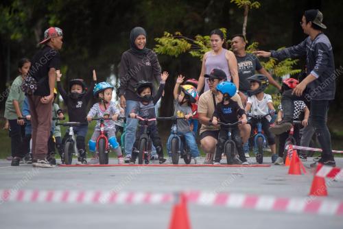 PUSH BIKE