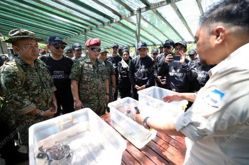 TUANKU SYED FAIZUDDIN PUTRA JAMALULLAIL