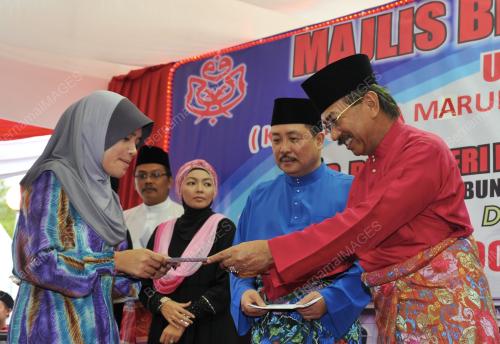 SB03_25072012_SUMBANGAN