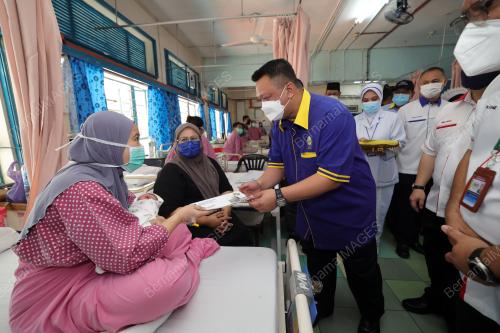 TUANKU SYED FAIZUDDIN PUTRA JAMALULLAIL