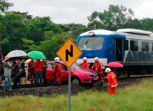 SB03_26092018_KERETAPI