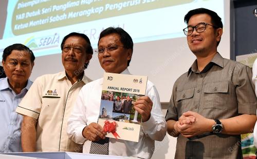 SB03_26112019_SEDIA