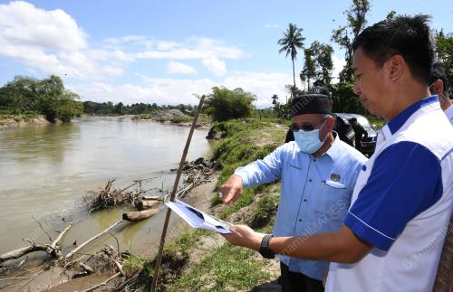 DATUK SERI TUAN IBRAHIM TUAN MAN