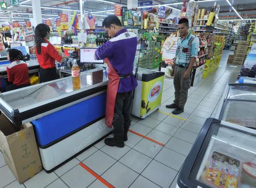 COVID: PASARAYA BATARAS LABUAN