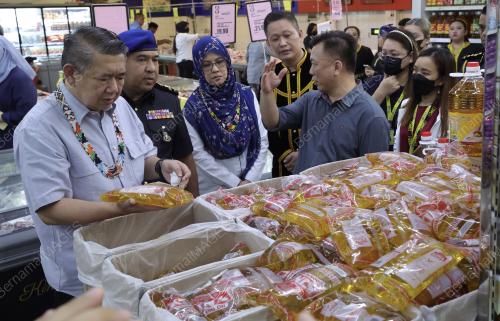 DATUK SERI SALAHUDDIN AYUB