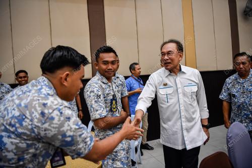 DATUK SERI ANWAR IBRAHIM